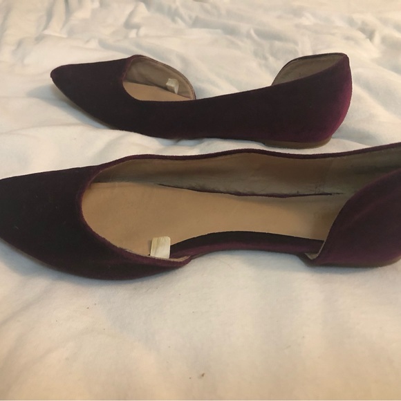 Purple Velvet flats - Picture 2 of 2